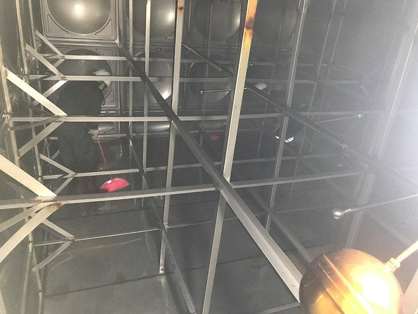 广州增城区南方医院不锈钢生活饮用水池清洗