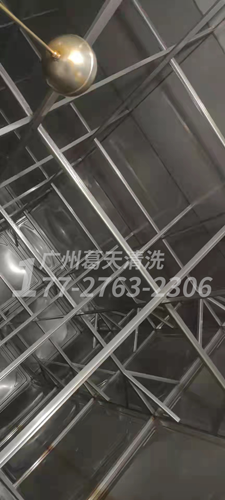 6小时葛天便把160多立方的饮用水池清洗完成